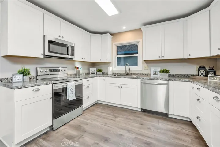 1375 N Main Street, Lakeport, California 95453