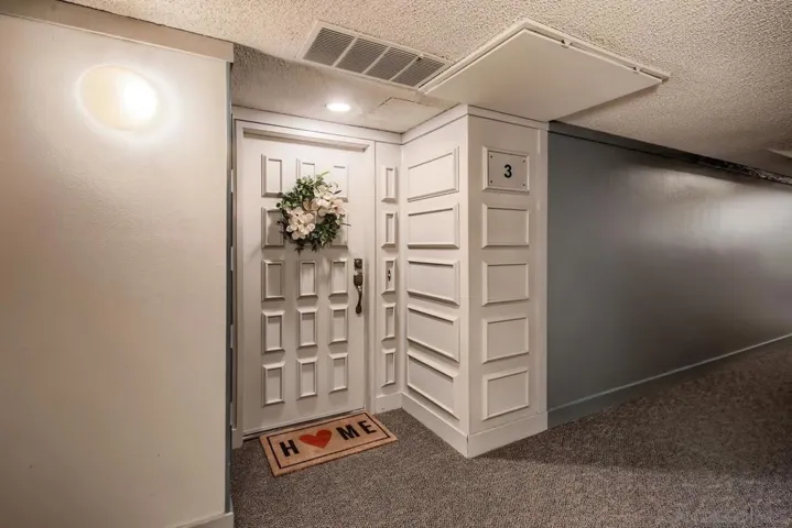 10250 Caminito Cuervo 3, San Diego, California 92108
