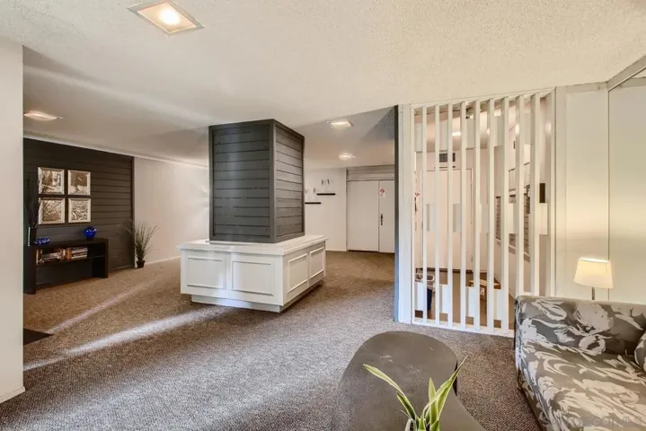 10250 Caminito Cuervo 3, San Diego, California 92108