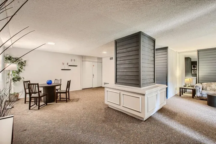 10250 Caminito Cuervo 3, San Diego, California 92108