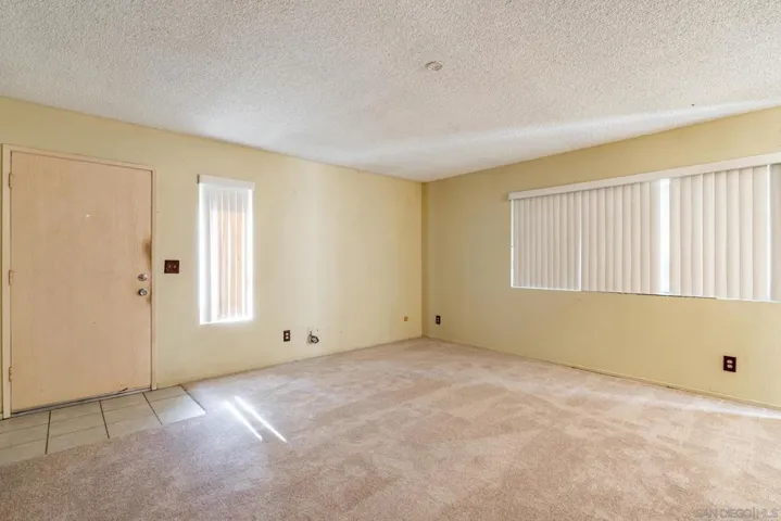 7374 Tooma Street 213, San Diego, California 92139