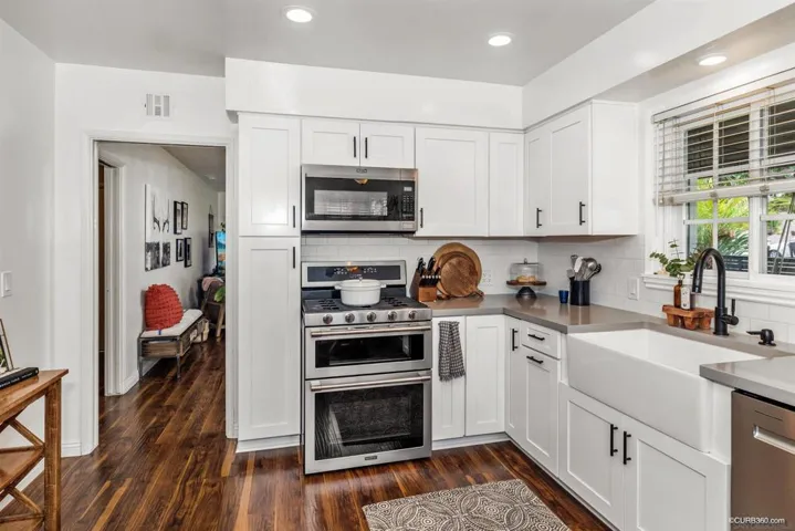 519 Orange Grove Ave, Vista, California 92084