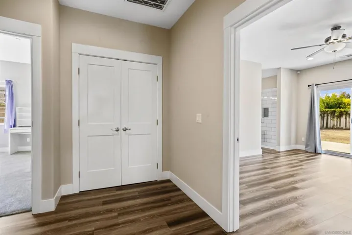 32505 Oak Knoll Drive, Lake Elsinore, California 92530