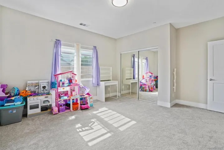 32505 Oak Knoll Drive, Lake Elsinore, California 92530