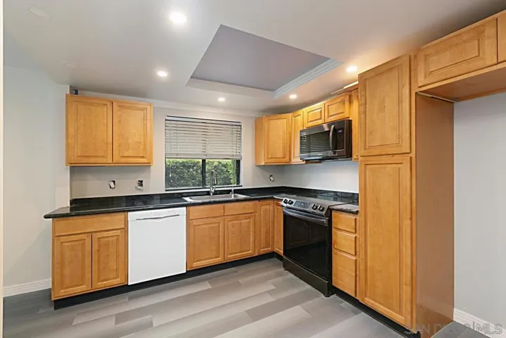 8354 Via Sonoma A, La Jolla, California 92037