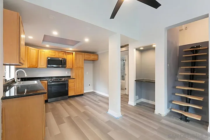 8354 Via Sonoma A, La Jolla, California 92037