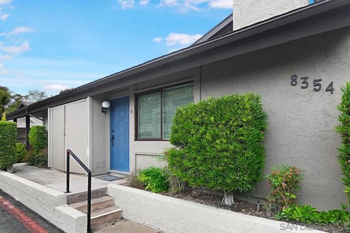 8354 Via Sonoma A, La Jolla, California 92037