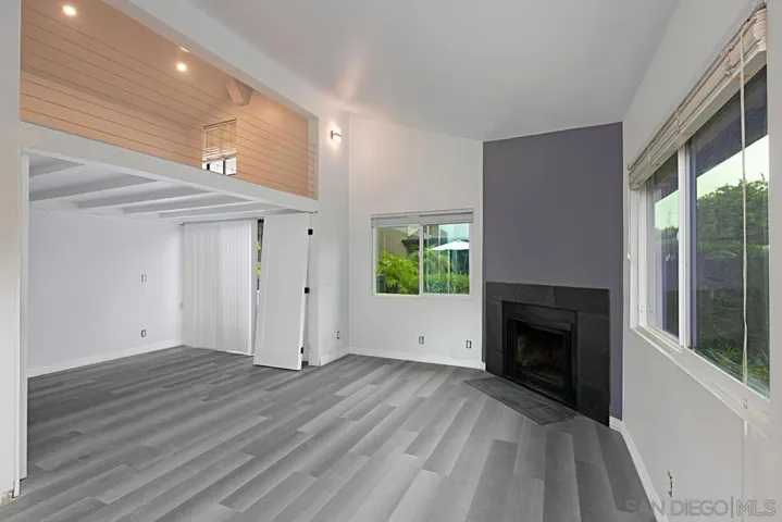 8354 Via Sonoma A, La Jolla, California 92037