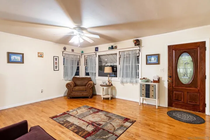 4701 73rd St, La Mesa, California 91942