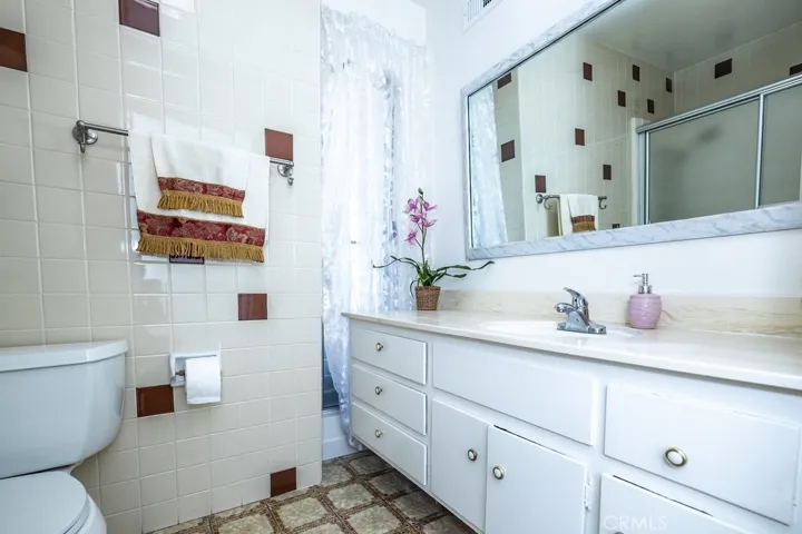 5329 E Pamela Kay Lane, Anaheim Hills, California 92807