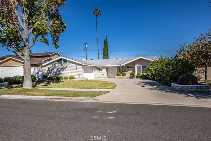 5329 E Pamela Kay Lane, Anaheim Hills, California 92807