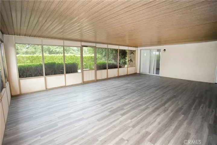 329 N Barranca Avenue, Glendora, California 91741