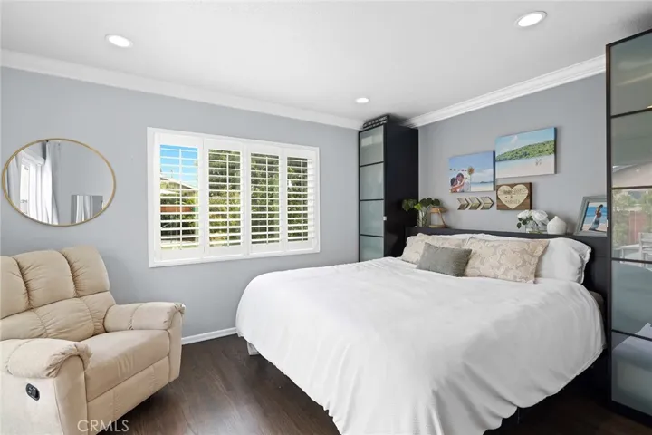 2220 Raleigh Avenue, Costa Mesa, California 92627