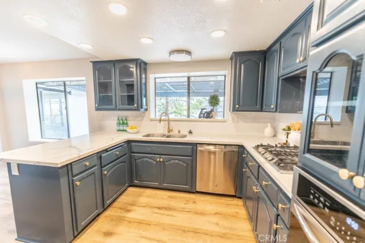 14325 Laurel Drive, Riverside, California 92503