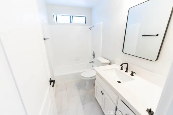 14325 Laurel Drive, Riverside, California 92503