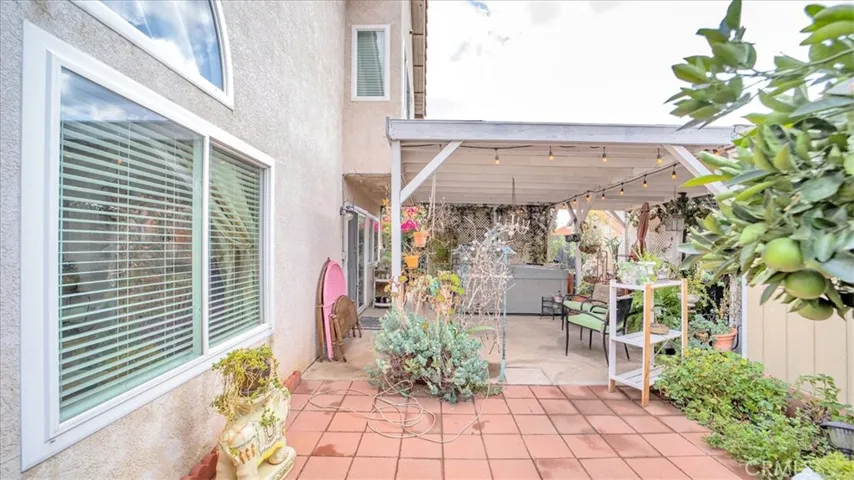 7518 Plumaria Drive, Fontana, California 92336