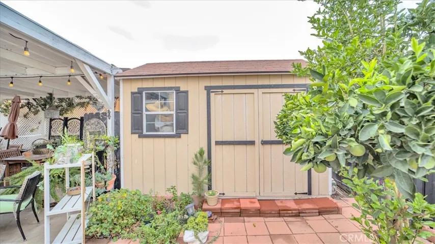 7518 Plumaria Drive, Fontana, California 92336