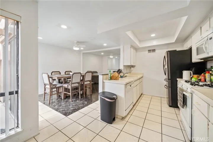 2905 Barrington Court, Fullerton, California 92831