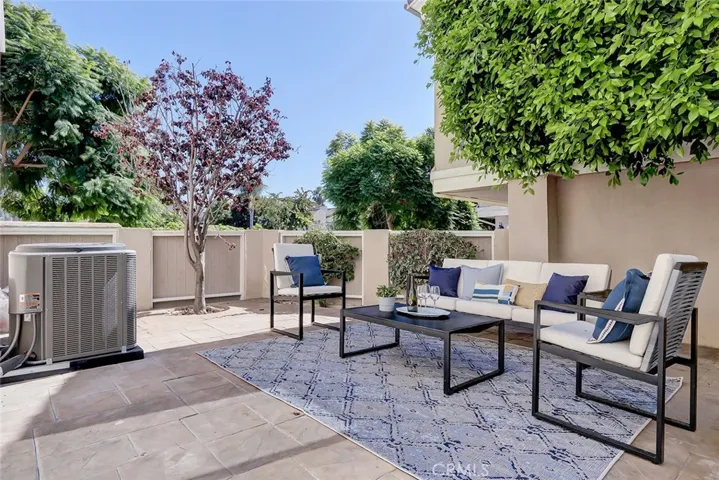 1708 Huntington Lane A, Redondo Beach, California 90278