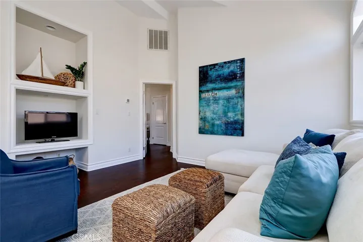 1708 Huntington Lane A, Redondo Beach, California 90278