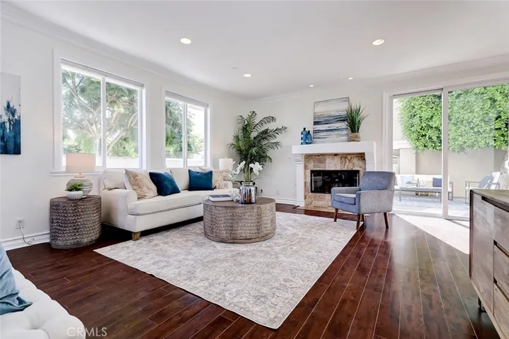 1708 Huntington Lane A, Redondo Beach, California 90278