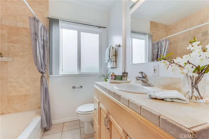 4225 Ocana Avenue, Lakewood, California 90713