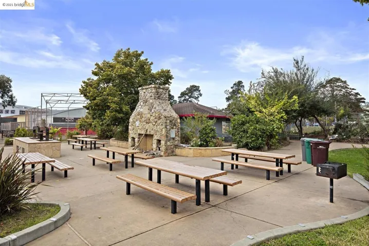 1447 Portland Ave, Albany, California 94706
