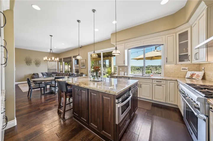 25701 Pacific Crest Drive, Mission Viejo, California 92692