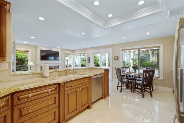 26 Santa Isabel, Rancho Santa Margarita, California 92688