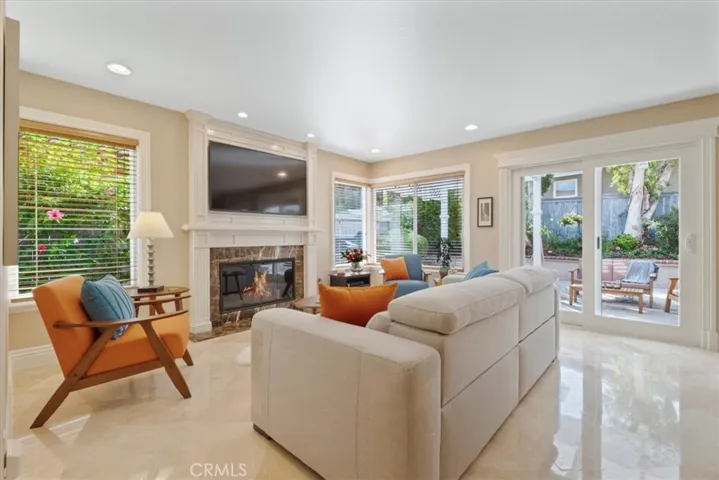 26 Santa Isabel, Rancho Santa Margarita, California 92688