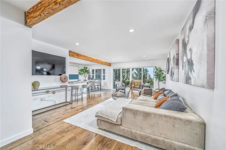 804 W Highpoint Drive, Claremont, California 91711