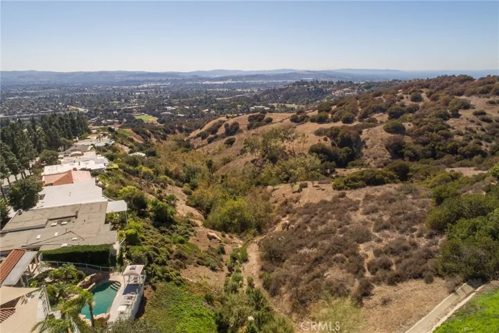 804 W Highpoint Drive, Claremont, California 91711