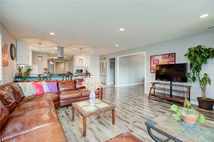 25207 Woodward Avenue, Lomita, California 90717