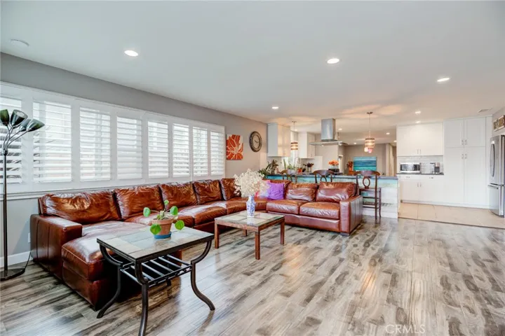 25207 Woodward Avenue, Lomita, California 90717