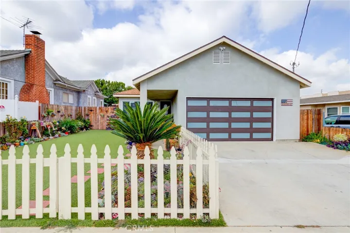 25207 Woodward Avenue, Lomita, California 90717