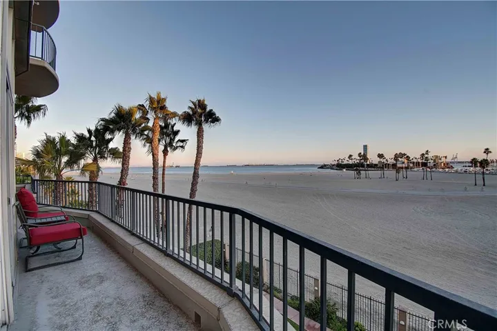 850 E Ocean Boulevard L1, Long Beach, California 90802
