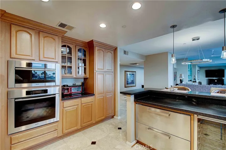850 E Ocean Boulevard L1, Long Beach, California 90802