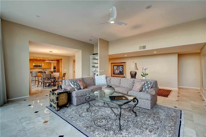 850 E Ocean Boulevard L1, Long Beach, California 90802
