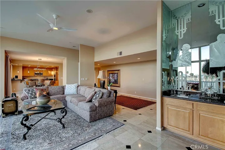 850 E Ocean Boulevard L1, Long Beach, California 90802