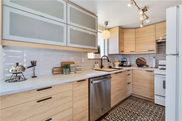 61593 Granada Drive, Joshua Tree, California 92252