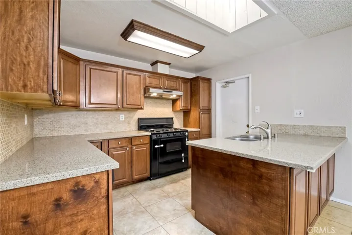 229 Yacon Street, Vista, California 92083