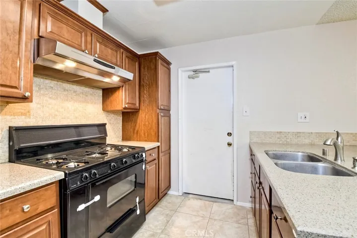 229 Yacon Street, Vista, California 92083