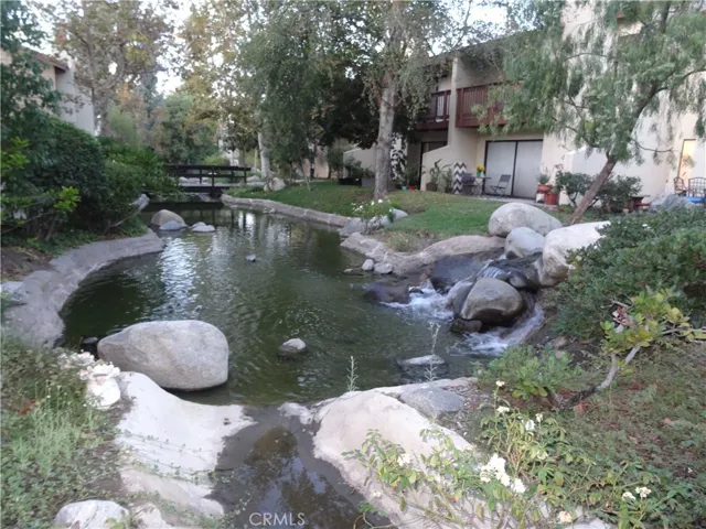 5720 Owensmouth Avenue 152, Woodland Hills, California 91367