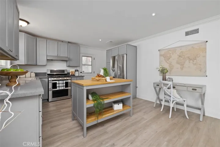 19019 Dunbrooke Avenue, Carson, California 90746