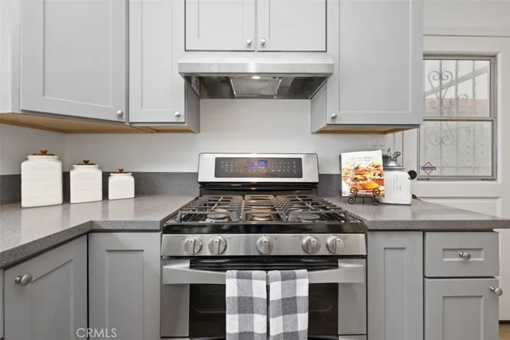 19019 Dunbrooke Avenue, Carson, California 90746