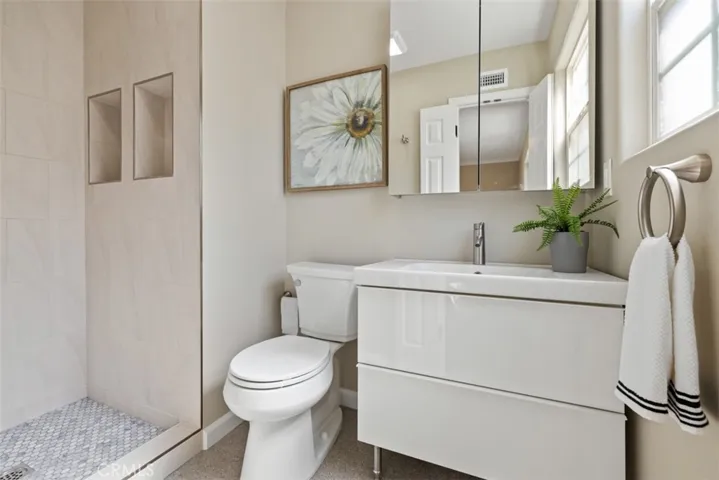 19019 Dunbrooke Avenue, Carson, California 90746