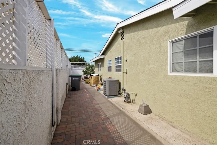19019 Dunbrooke Avenue, Carson, California 90746