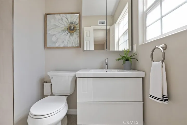 19019 Dunbrooke Avenue, Carson, California 90746