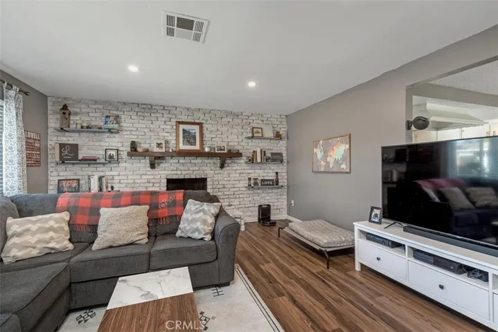 40897 Lela May Avenue, Hemet, California 92544