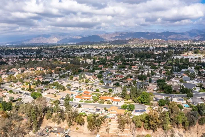 1440 Stonehenge Drive, San Dimas, California 91773